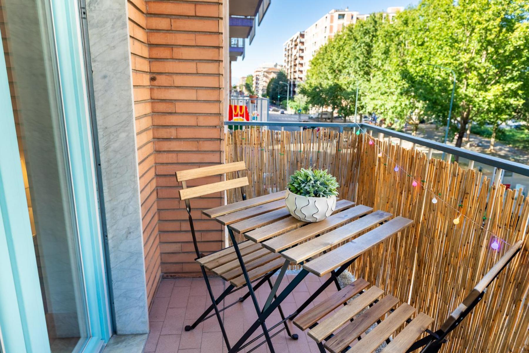 Urban Jungle Santa Rita Family Home Torino Exterior foto